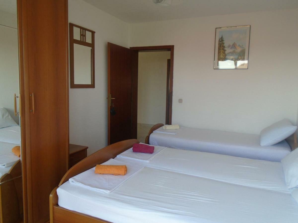 Apartments Sveti Anton Orebić Eksteriør bilde